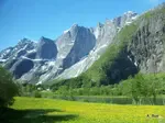 majestic-romsdal-alps