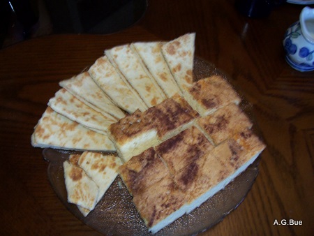 lefse-and-mor-monsen-cake