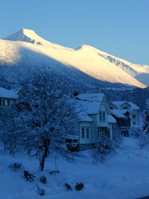 grandmothers-house-and-mountains