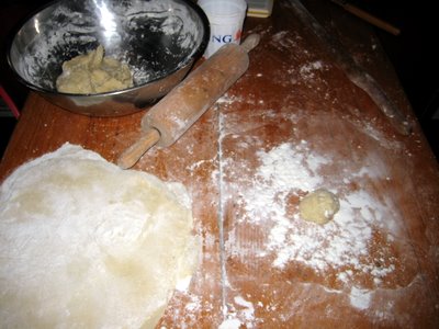 rolling-lefse