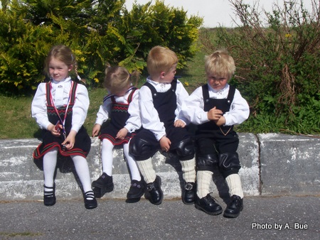 norwegian children in national costumes
